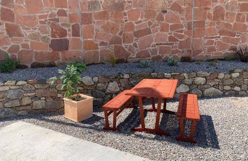 Marybank Hotel | 45 m² Hotel ∙ 2 bedrooms ∙ 4 guests