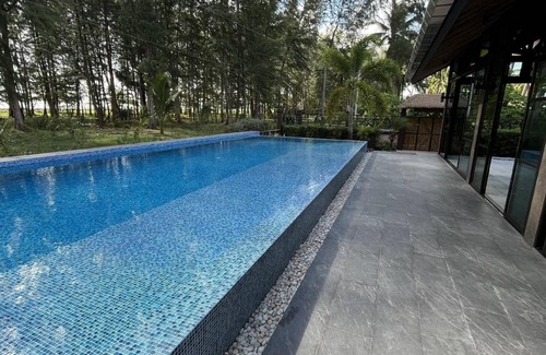 Khao Lak House | 450 m² House ∙ 6 bedrooms ∙ 15 guests