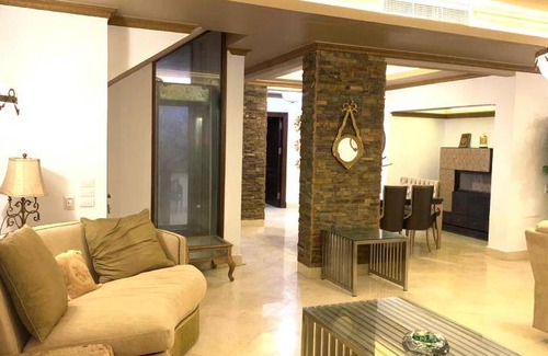 Sheikh Zayed City Villa | 450 m² Villa ∙ 4 bedrooms ∙ 5 guests
