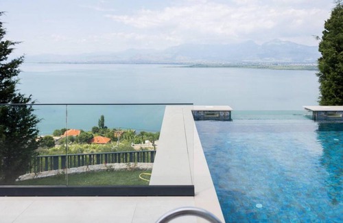 Shkoder Villa | 450 m² Villa ∙ 4 bedrooms ∙ 9 guests