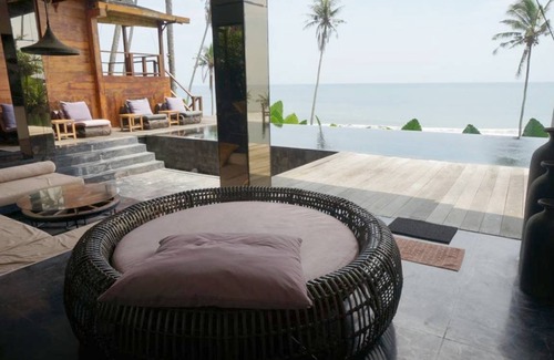 Suraberata Villa | 450 m² Villa ∙ 4 bedrooms ∙ 8 guests