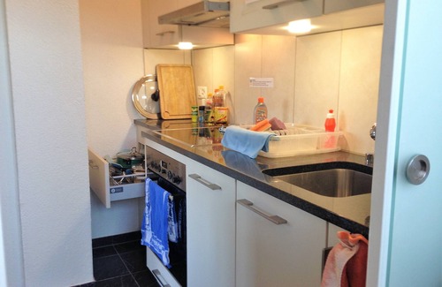 Kloten Apartment | 45m2 studio in a villa in the countryside, airport 10min /Zurich HB 29min