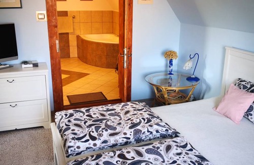 Sobotka Apartment | 46 m² Apartment ∙ 1 bedroom ∙ 3 guests
