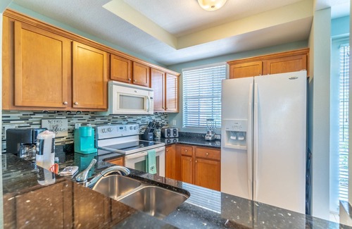 Ruskin Apartment | 464 Little Harbor