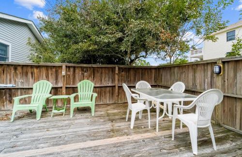 Sea Scape House | 4720 Summer Ln