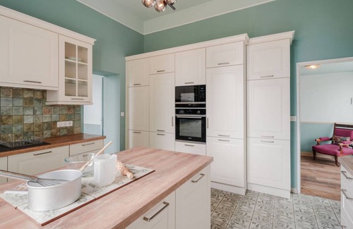Saint-Briac-sur-Mer Villa | 480 m² Villa ∙ 1 bedroom ∙ 14 guests