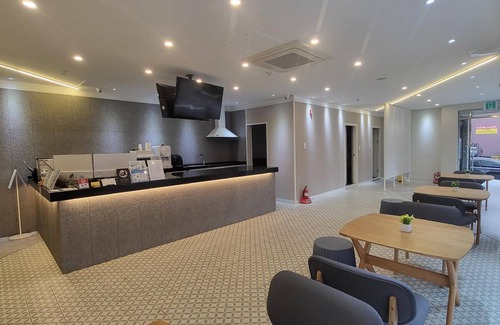 Pohang Hotel | 49 m² Motel ∙ 10 guests