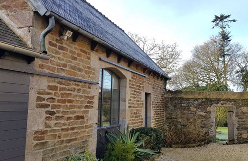 Langoat House | 49 m² Gîte ∙ 2 bedrooms ∙ 4 guests