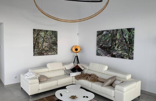 Sauzal Villa | 494 m² Villa ∙ 4 bedrooms ∙ 8 guests