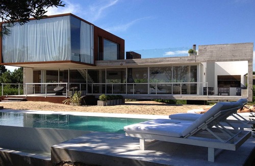 Arenas de Jose Ignacio House | 4bdr , 3.5 Bdr. Stunning new Modern House in Jose Ignacio