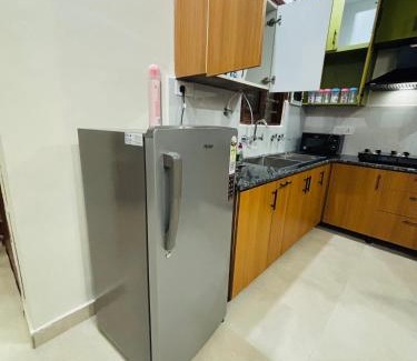Kharar Apartment | 4BHK Luxury Villa In Mohali - Stay Royal