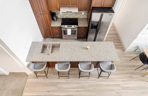 Hope Apartment | 4BR Penthouse Rooftop of Harrison