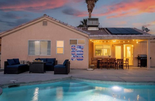 North Las Vegas House | 4BR Vegas Oasis: Pool, Spa & Pickleball Court