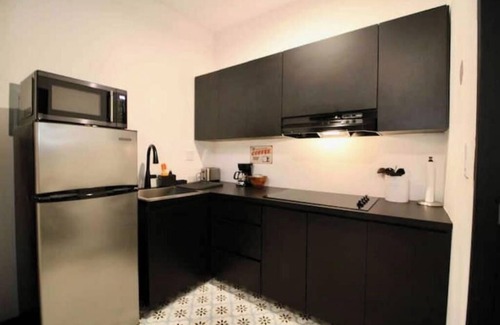 Mayaguez Pueblo Apartment | 5.3 Historic Apartment w/Parking + Generator