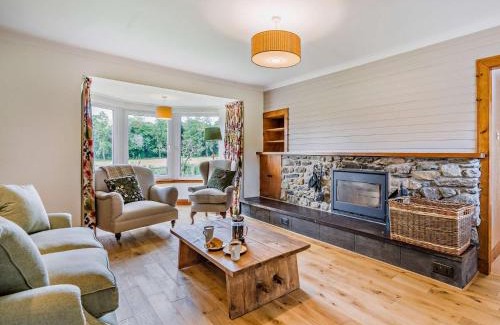 Murthly House | 5 Bed in Dunkeld 90585