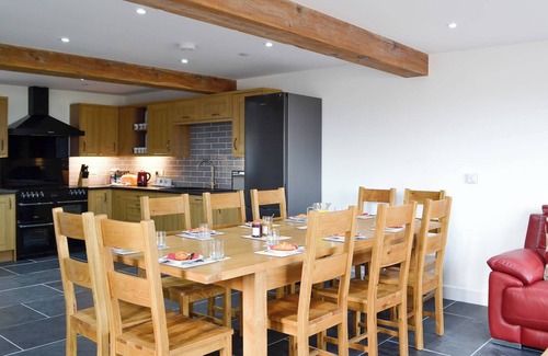 Llanwrthwl Cottage | 5 bedroom accommodation in Llanwrthwl, near Rhayader