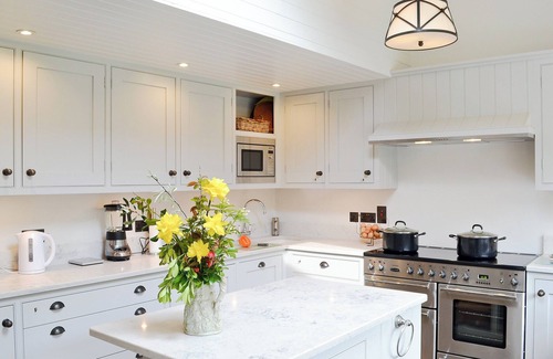 Brancaster Cottage | 5 bedroom accommodation in Brancaster