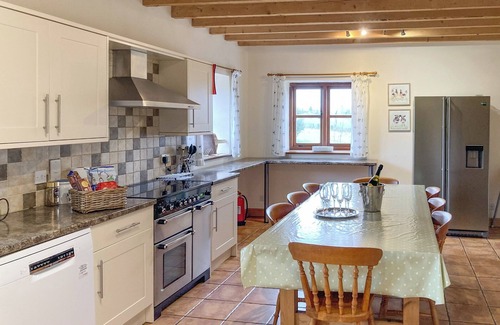 Bromyard Cottage | 5 bedroom accommodation in Bromyard, near Malvern Hills