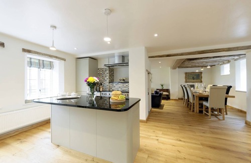 Woolhope Cottage | 5 bedroom accommodation in Much Marcle, near Ledbury