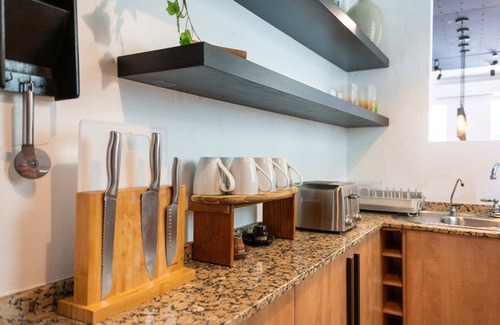Parque House | 5 Bedroom Boho Beach House 30 steps from the beach