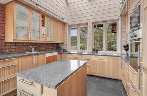 Masfjorden House | 5 bedroom cozy home in Masfjorden