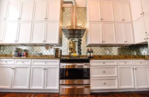 Seventh Ward House | "5-Bedroom Home with Pool & Relaxing Vibes"