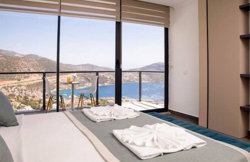Kepez Villa | 5 Bedroom Luxury Kalkan Villa with Heated Infinity Pool & Fantastic Sea Views