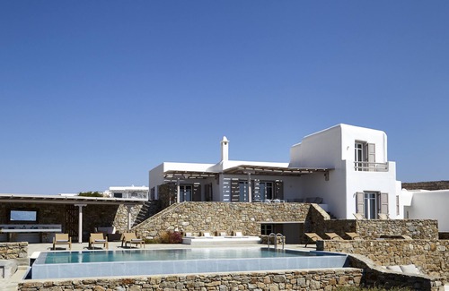Elia Villa | 5 bedroom luxury villa with pool and amazing sea views near Elia beach