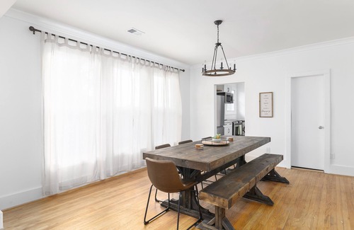 Crestline Heights House | 5 Bedroom Modern Farmhouse mins from Downtown