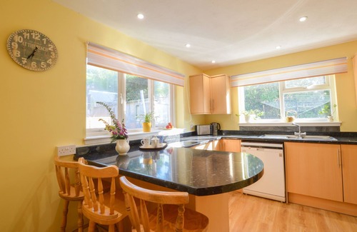 Connel Cottage | 5 Bedroom self catering house, situated in Connel