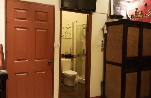 Chaiyasathan Bed & Breakfast | #5 ENCHANTED GARDEN BUNGALOW