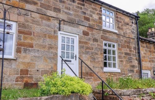Grosmont House | 5 Hollins Cottages