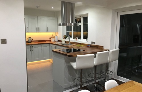 East Preston House | 5 * luxury family home on a private sea estate
