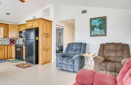 Port Isabel House | 5 Mi to Beaches: Sunny Port Isabel Golf Retreat