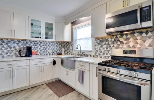 Hillside House | 5 Mi to Dtwn Newark Hillside Vacation Rental
