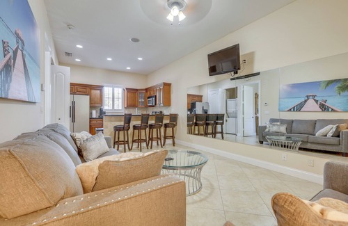 Jupiter House | 5 Mi to Jupiter Beach Park: Poolside Oasis!