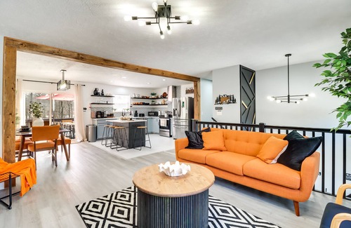 Long Pond House | 5 Mi to Lake Naomi: Home w/Hot Tub & Fire Pit