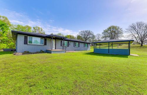 Tishomingo House | 5 Mi to Lake Texoma Wooded Retreat on 3 Acres!