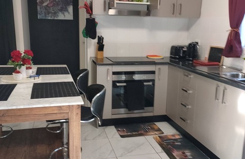 Agnes Banks House | 5 min drive from Richmond Shops, Cafes, Polo Clubs, University & RAAF Base.