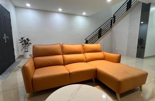 Batu Pahat House | 5 min to AeonBig , Old Street, BP Mall & D Garden Batu Pahat