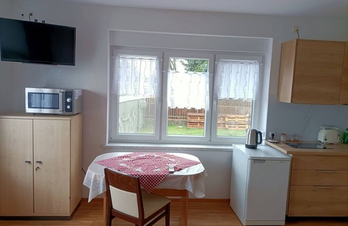 Falkenberg Apartment | 5 minutes from the Kiebitz-See recreation area. With terrace, barrier-free.