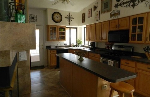 Greenehaven House | 5 Minutes From The Lake! Million Dollar Views!