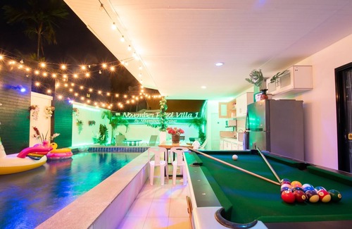 Pattaya House | 5 minutes to beach. Family 4- bedroom Pool Villa Jomtien Beach. Pattaya