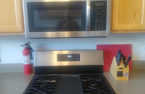 Covington House | 5 Minutes to Downtown Cincinnati in Beautiful Mainstrasse Village!