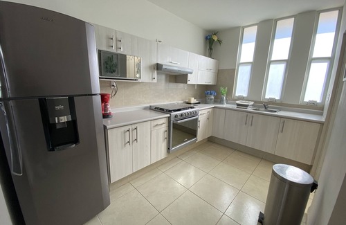 San Luis Potosi Condo | 5 minutes to Industrial Zone! Family-sized condo with pool, gym and playground