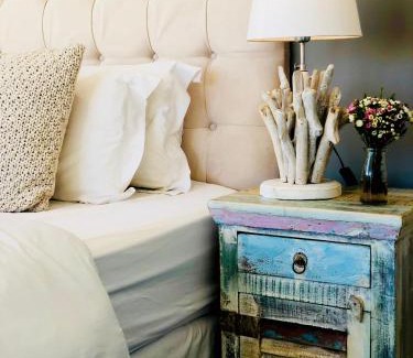 West Beach House | 5 Options Guest House