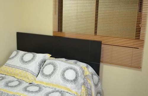 Carmen Apartment | #5 Private room close to Airport