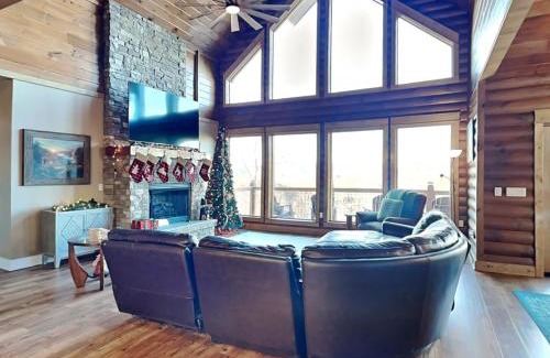 Gatlinburg - Pigeon Forge House | 5 Solas Lodge