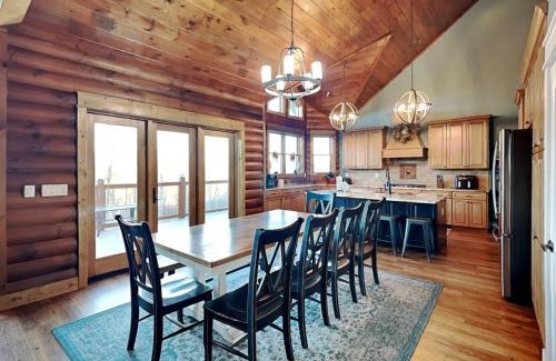 Gatlinburg - Pigeon Forge House | 5 Solas Lodge