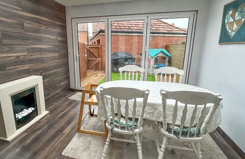 West Ilsley House | 5 star 4 bedroom home in quaint village